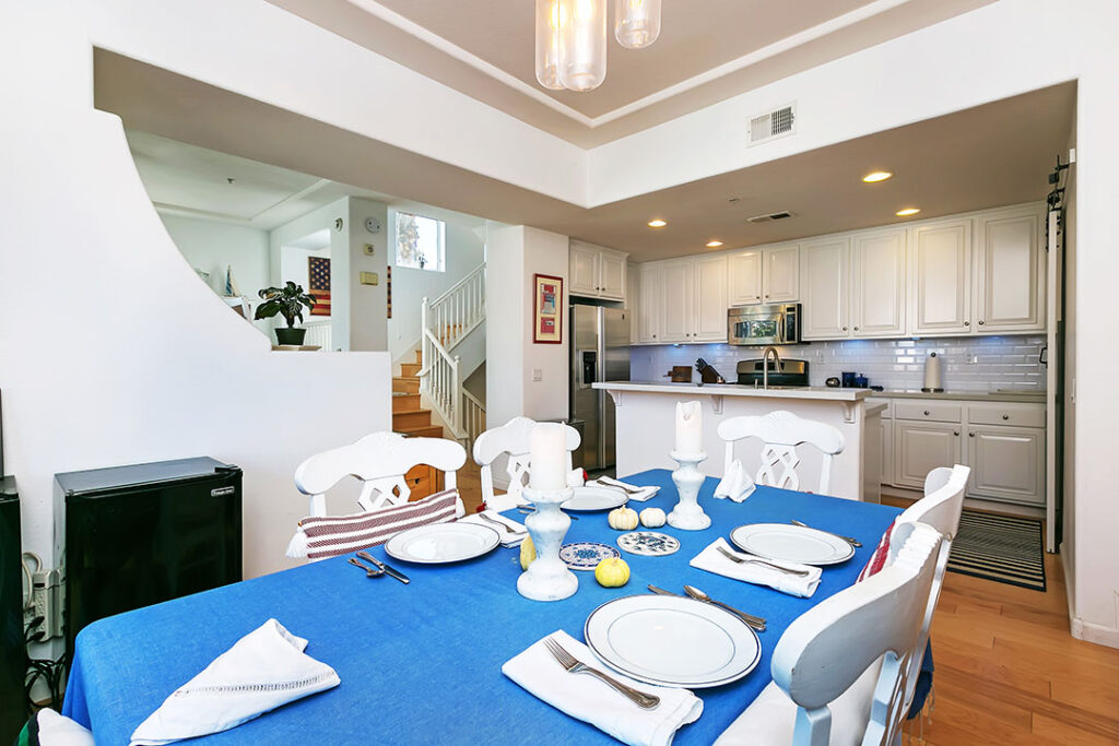 San Diego Real Estate | 2187 Historic Decatur 42